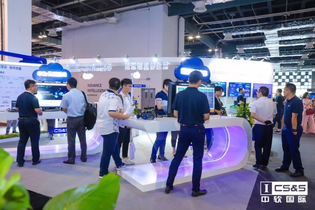 23104257wk3o.jpg 23104257wk3o.jpg